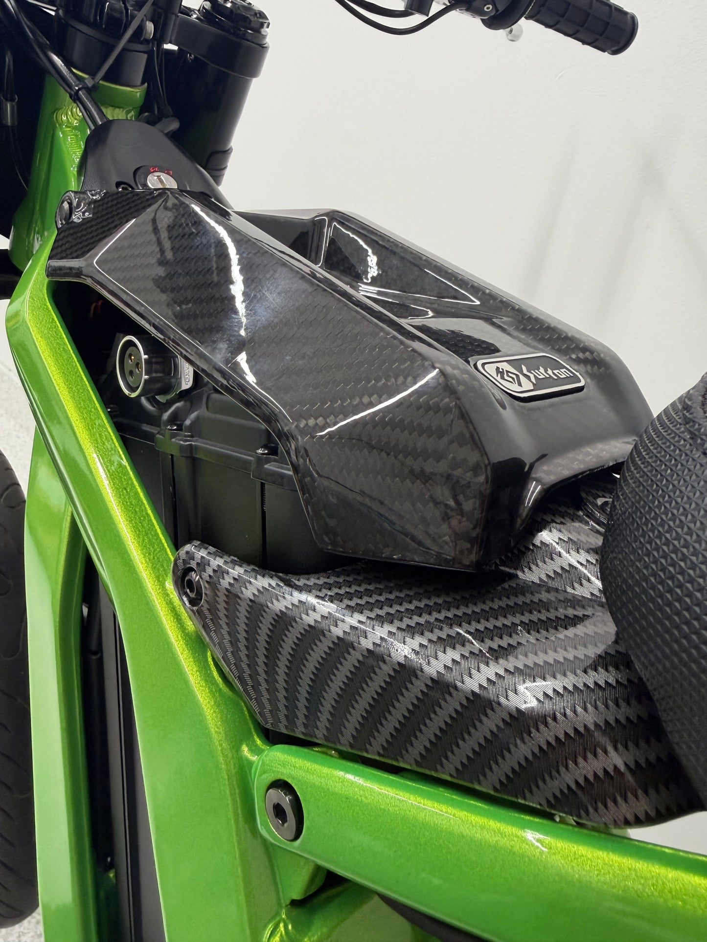 Carbon Fiber Battery Cover